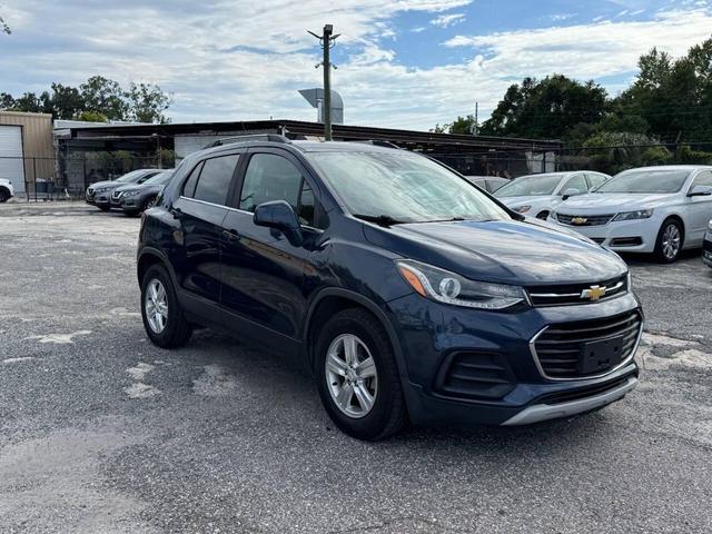 Photo of 2018 Storm Blue Metallic Chevrolet Trax