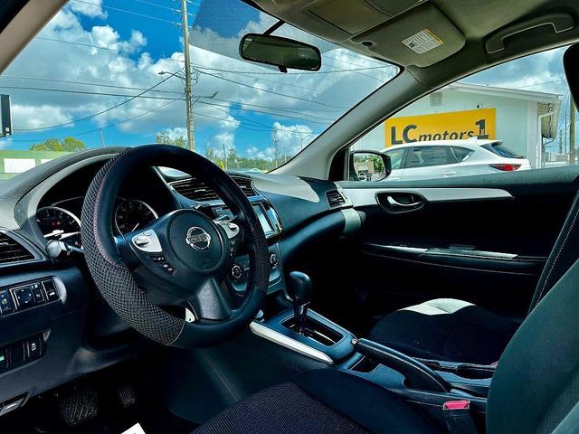Photo of 2019 Gray Nissan Sentra