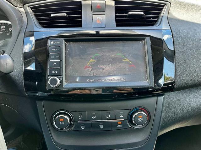 Photo of 2019 Gray Nissan Sentra