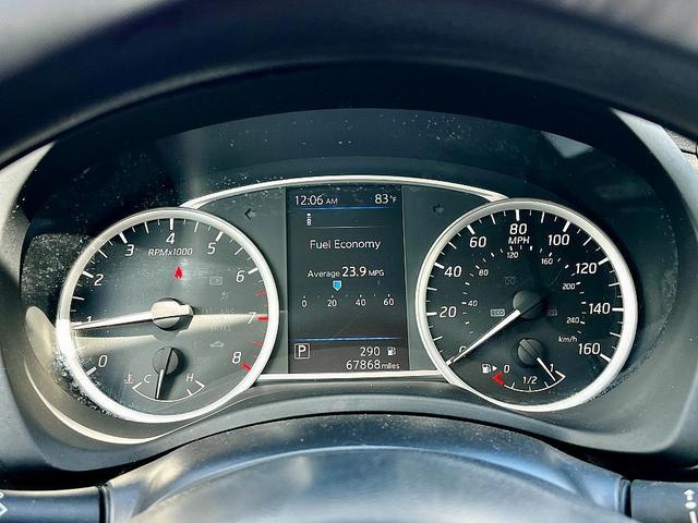Photo of 2019 Gray Nissan Sentra