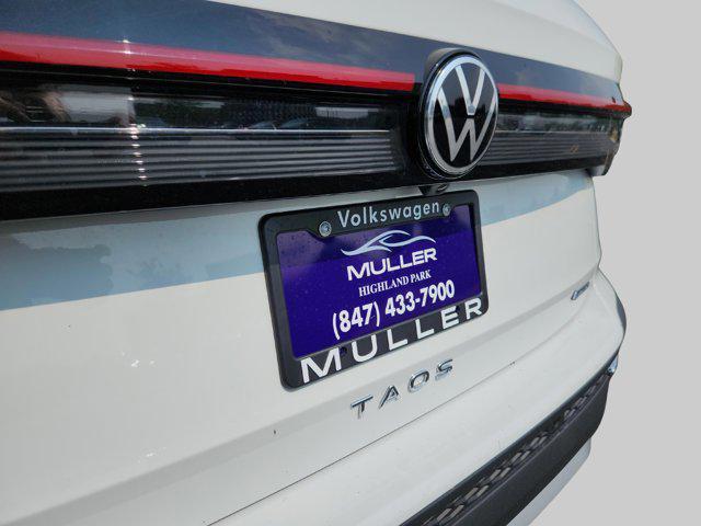 Photo of 2025 Pure White Volkswagen Taos