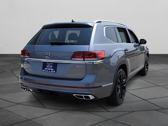 Photo of 2022 Platinum Gray Metallic Volkswagen Atlas
