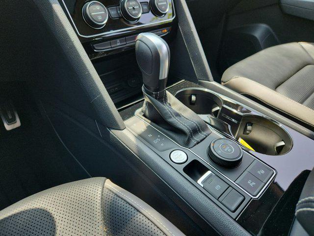 Photo of 2022 Platinum Gray Metallic Volkswagen Atlas