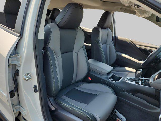Photo of 2025 Crystal White Pearl Subaru Outback