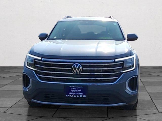 Photo of 2025 Pure Gray Volkswagen Atlas