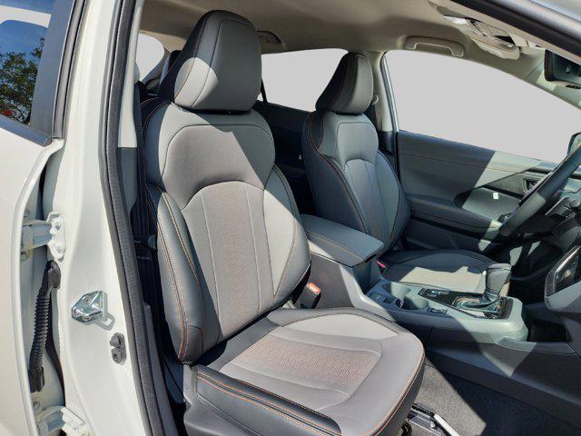 Photo of 2025 Crystal White Pearl Subaru Crosstrek