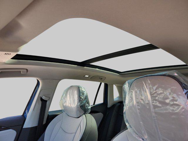 Photo of 2025 Monterey Blue Pearl Volkswagen Tiguan