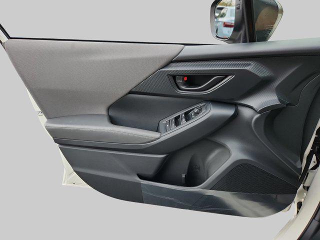 Photo of 2025 Crystal White Pearl Subaru Crosstrek