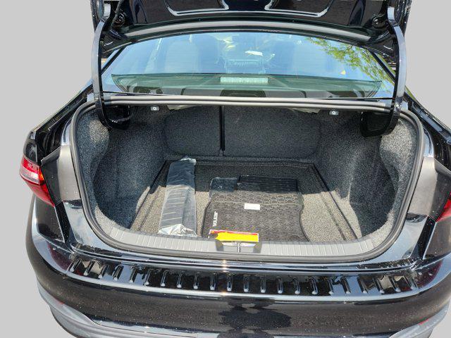 Photo of 2025 Deep Black Pearl Volkswagen Jetta