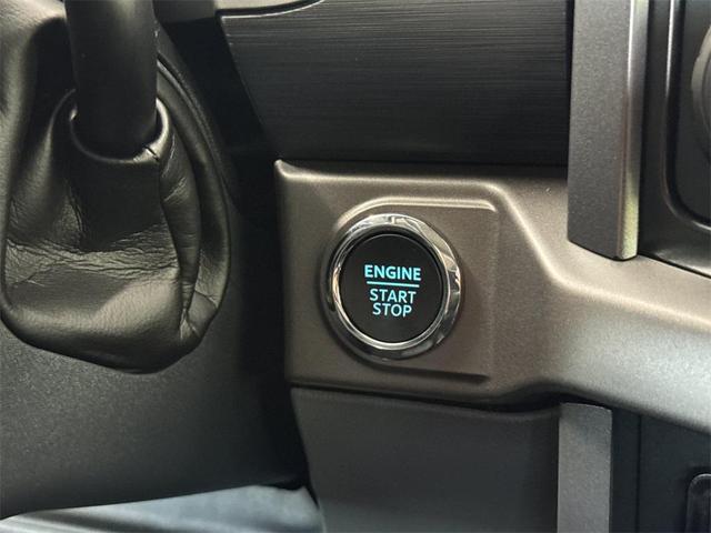 Photo of 2024 Oxford White Ford F-150