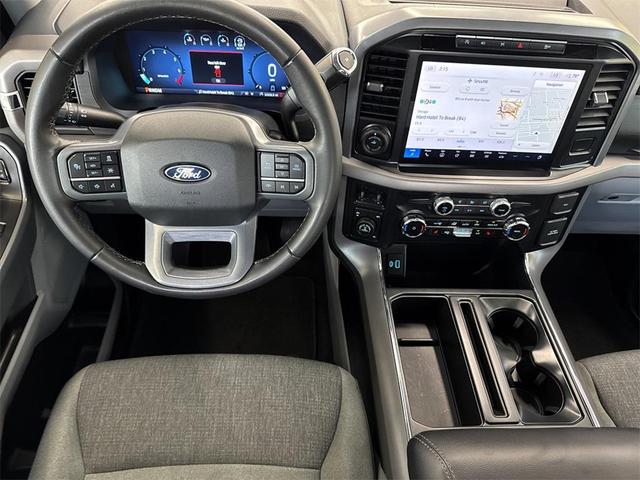 Photo of 2024 Oxford White Ford F-150