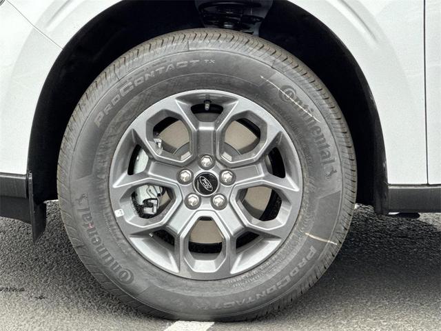 Photo of 2025 Oxford White Ford Maverick