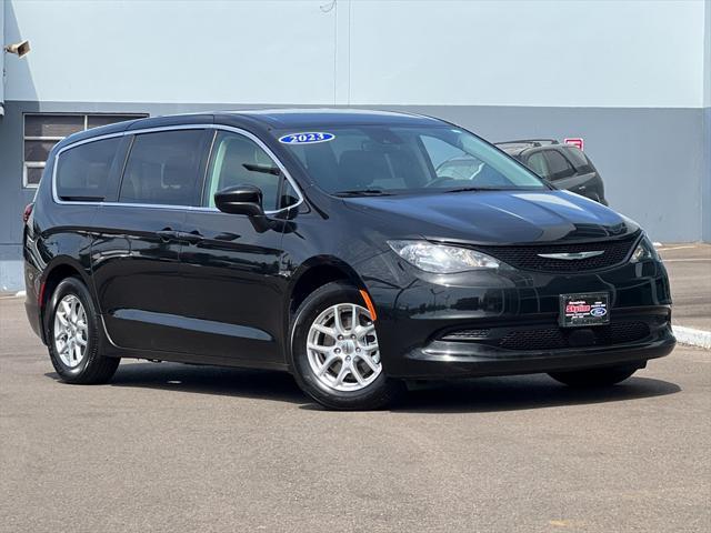 2023 Chrysler Voyager