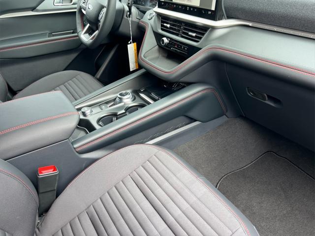 Photo of 2025 Agate Black Metallic Ford Explorer