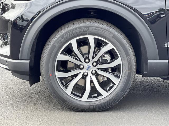 Photo of 2025 Agate Black Metallic Ford Explorer