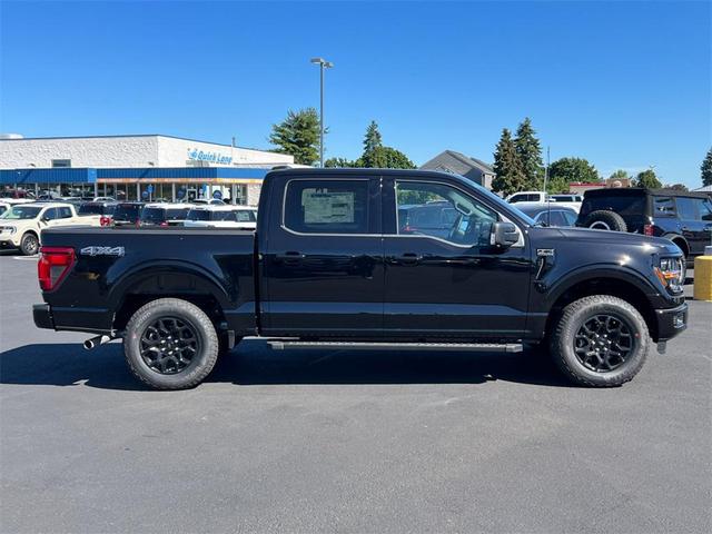 Photo of 2025 Black Metallic Ford F-150