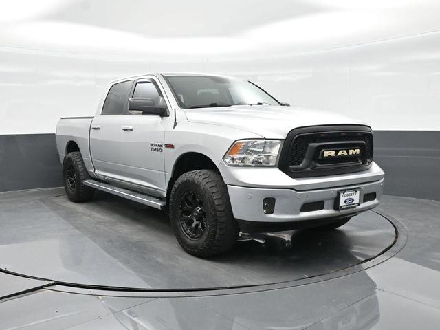 Photo of 2017 Bright Silver Clearcoat Metallic RAM 1500