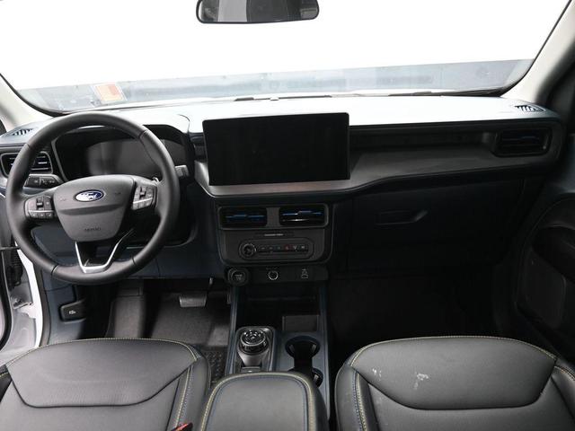 Photo of 2025 Oxford White Ford Maverick