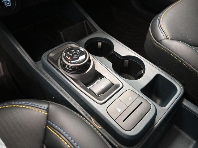 Photo of 2025 Oxford White Ford Maverick