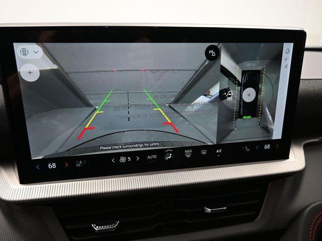 Photo of 2025 Star White Ford Explorer