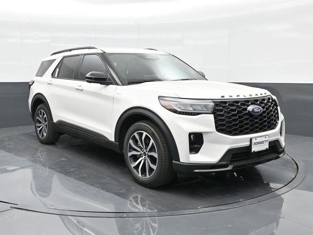 Photo of 2025 Star White Ford Explorer
