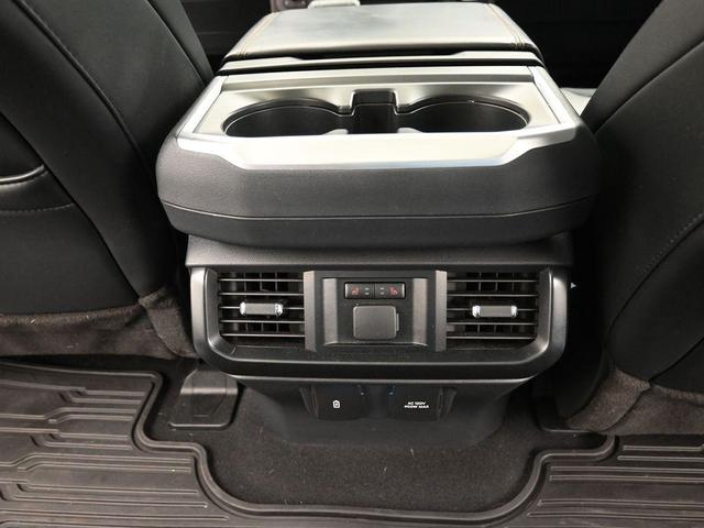 Photo of 2023 Rapid Red Metallic Tinted Clearcoat Ford F-150