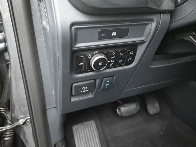 Photo of 2025 Gray Metallic Ford F-150