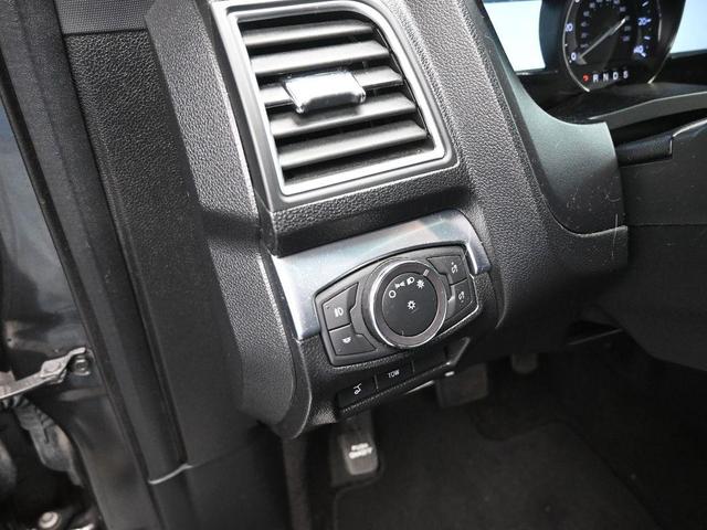 Photo of 2019 Magnetic Ford Explorer