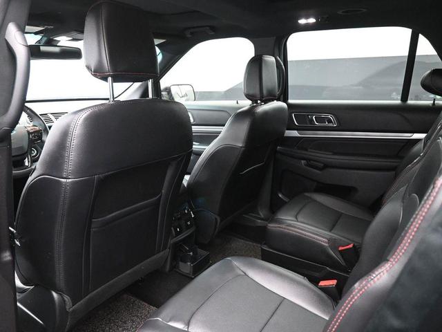 Photo of 2019 Magnetic Ford Explorer