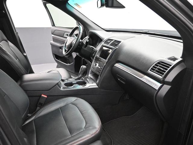 Photo of 2019 Magnetic Ford Explorer