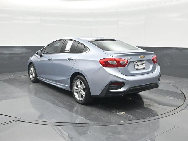 Photo of 2017 Arctic Blue Metallic Chevrolet Cruze