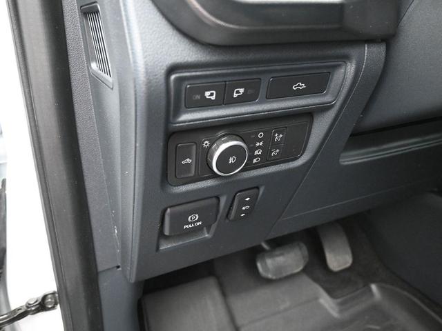 Photo of 2021 Oxford White Ford F-150