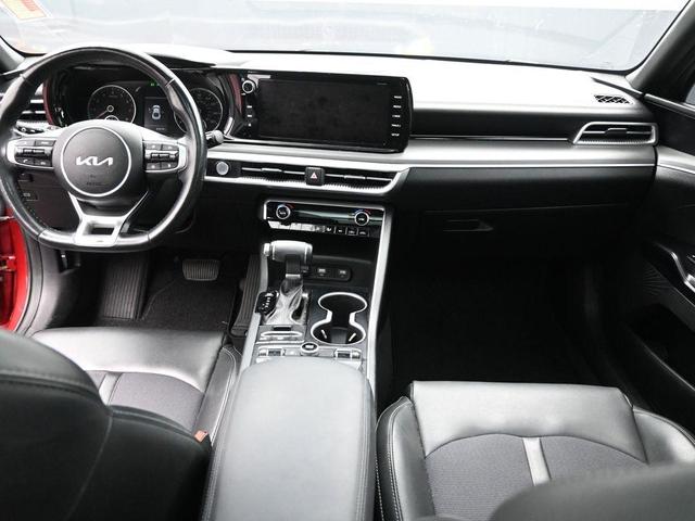 Photo of 2022 Red Metallic Kia K5