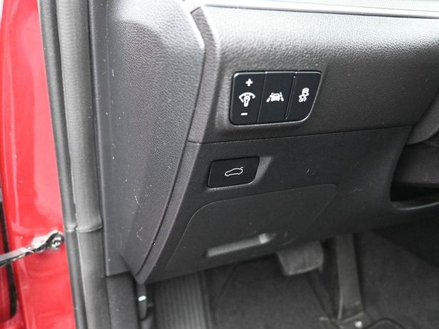 Photo of 2022 Red Metallic Kia K5