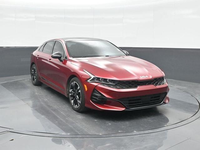 Photo of 2022 Red Metallic Kia K5