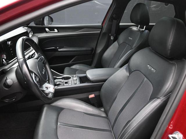 Photo of 2022 Red Metallic Kia K5