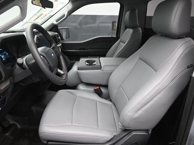 Photo of 2025 Iconic Silver Metallic Ford F-150