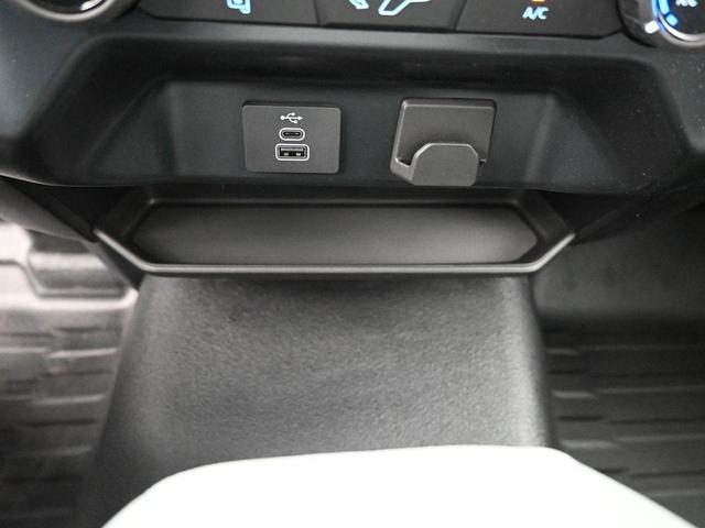 Photo of 2025 Iconic Silver Metallic Ford F-150