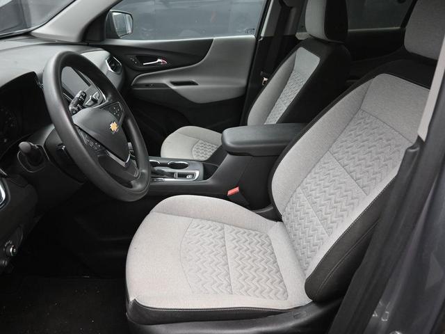 Photo of 2023 Sterling Gray Metallic Chevrolet Equinox