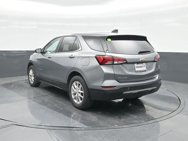 Photo of 2023 Sterling Gray Metallic Chevrolet Equinox
