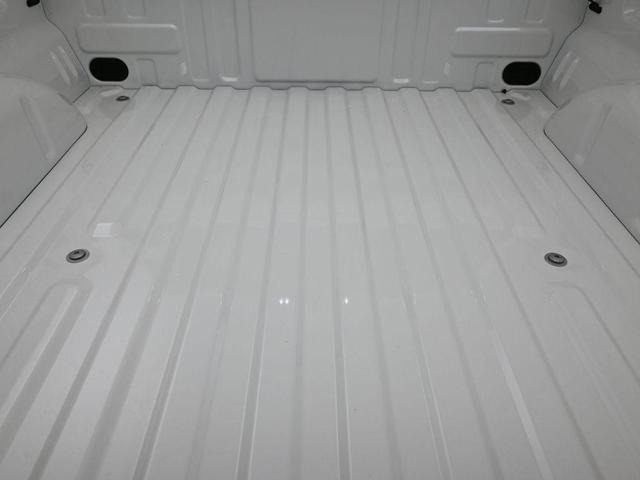 Photo of 2025 Star White Ford F-150