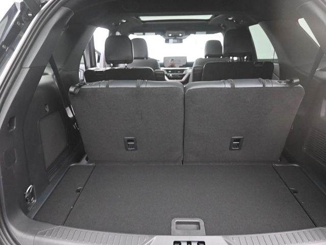 Photo of 2025 Carbonized Gray Metallic Ford Explorer