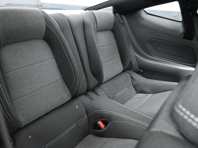 Photo of 2025 Shadow Black Ford Mustang