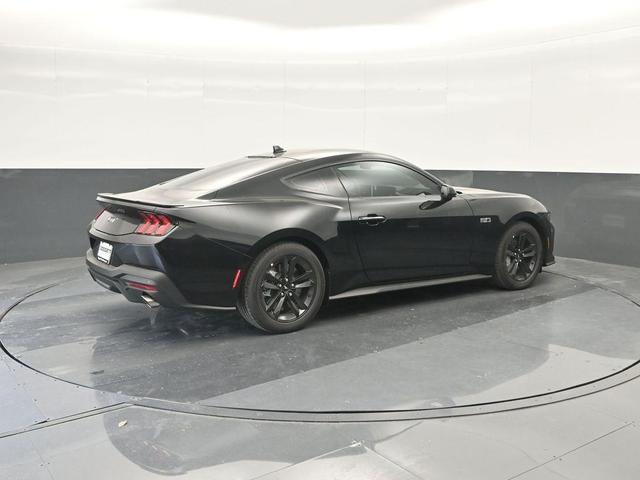 Photo of 2025 Shadow Black Ford Mustang