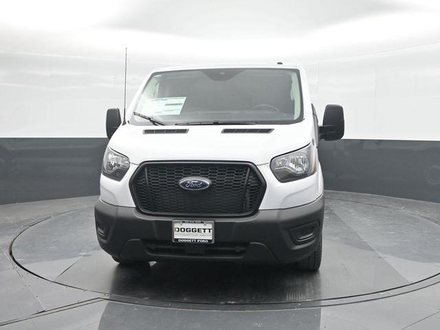 Photo of 2025 Oxford White Ford Transit-150