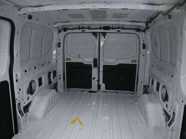 Photo of 2025 Oxford White Ford Transit-150