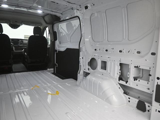 Photo of 2025 Oxford White Ford Transit-150