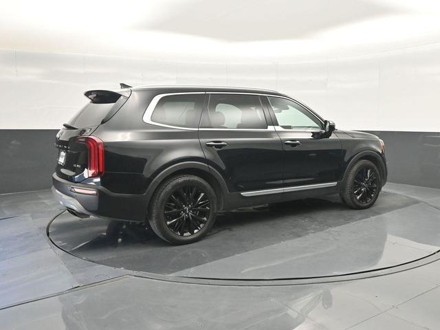 Photo of 2021 Ebony Black Kia Telluride