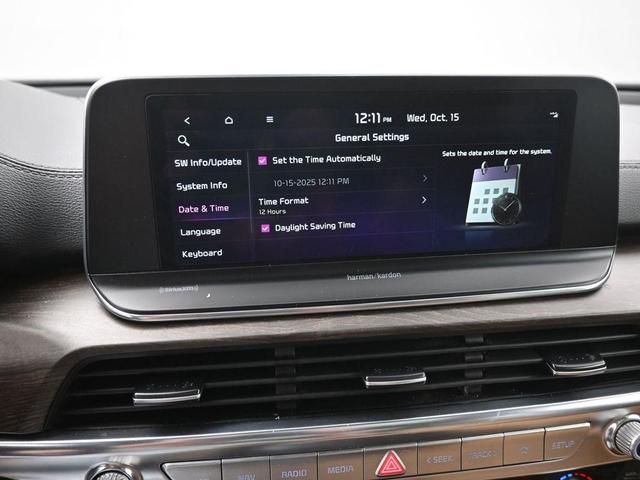 Photo of 2021 Ebony Black Kia Telluride