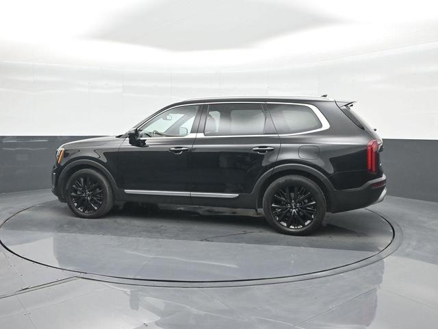 Photo of 2021 Ebony Black Kia Telluride